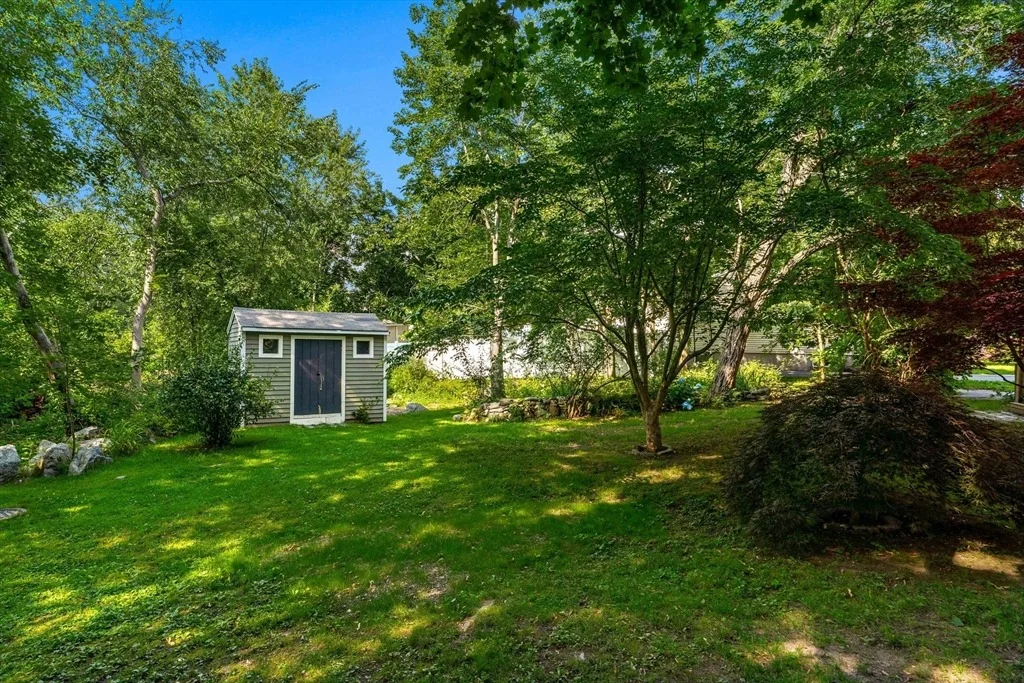 Photo of 89 W Meadow Rd