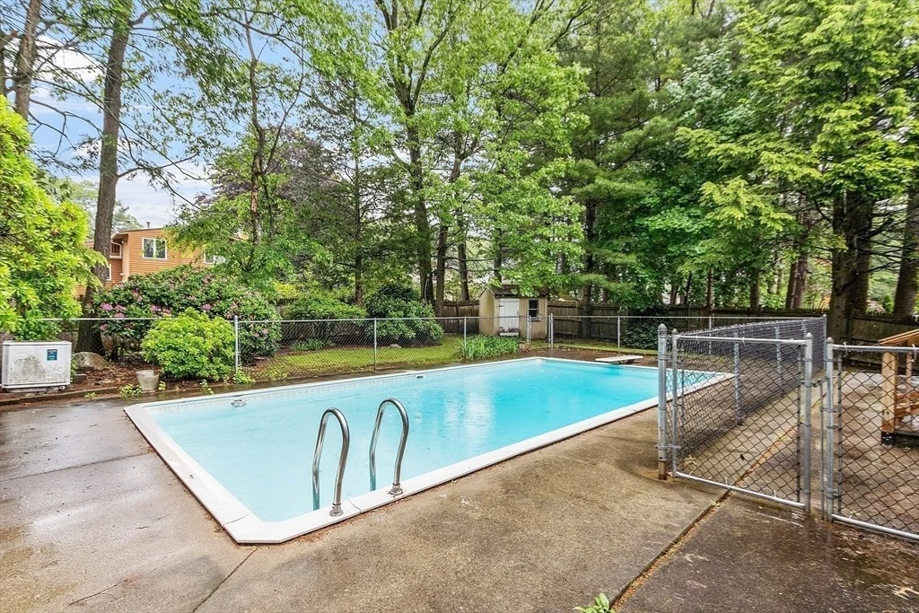 Photo of 12 Debra Ln