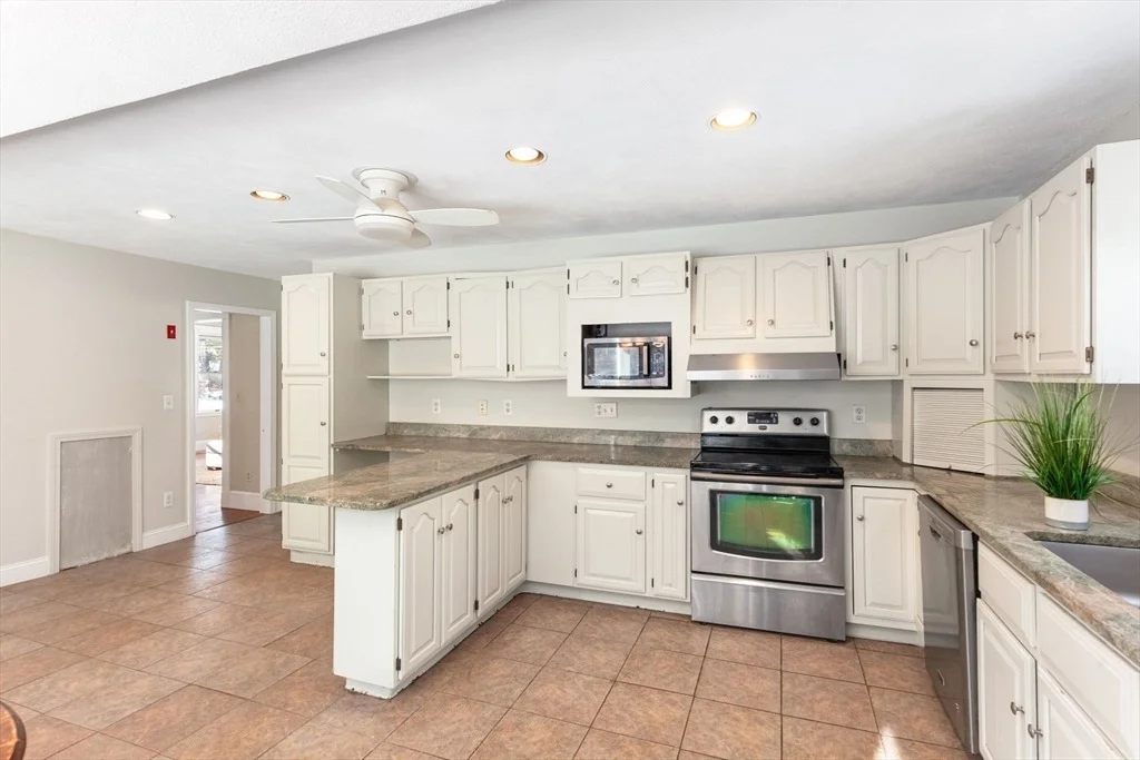 Photo of 177 Oak St