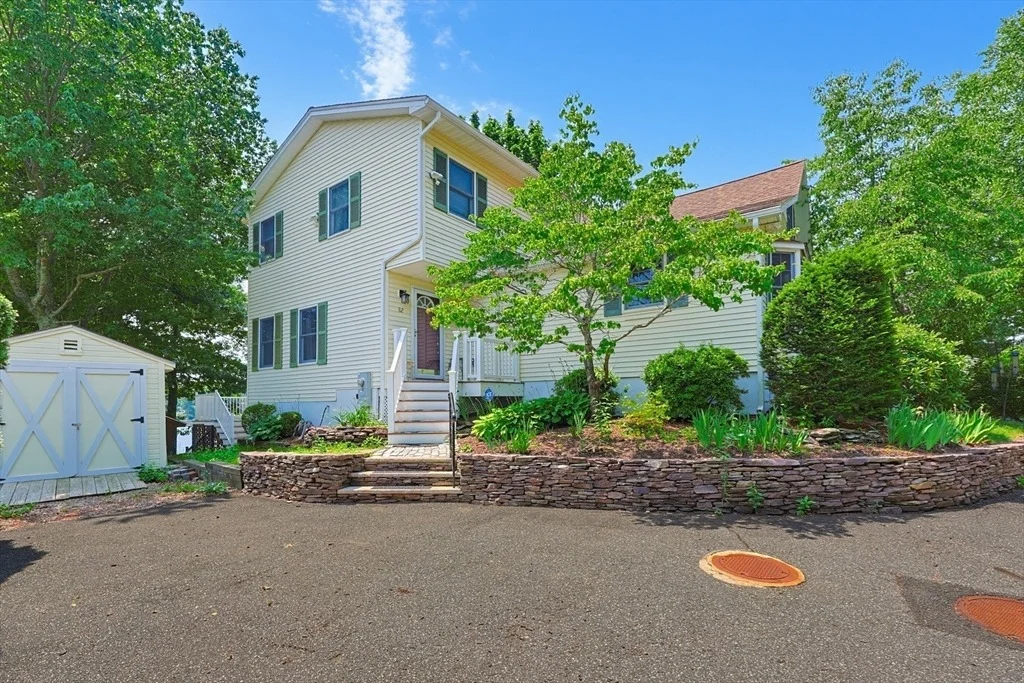 Photo of 82 Ridge Road