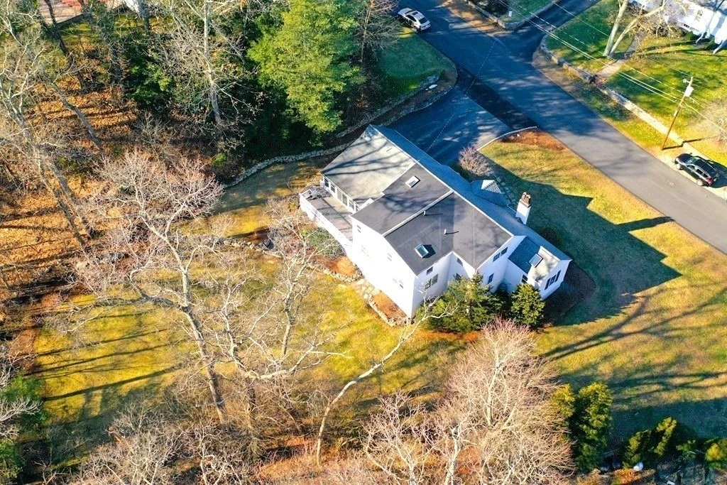 Photo of 55 Mayfair Dr