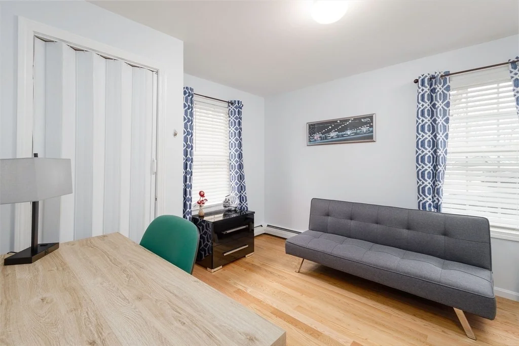 Photo of 8 Myrtle Ave