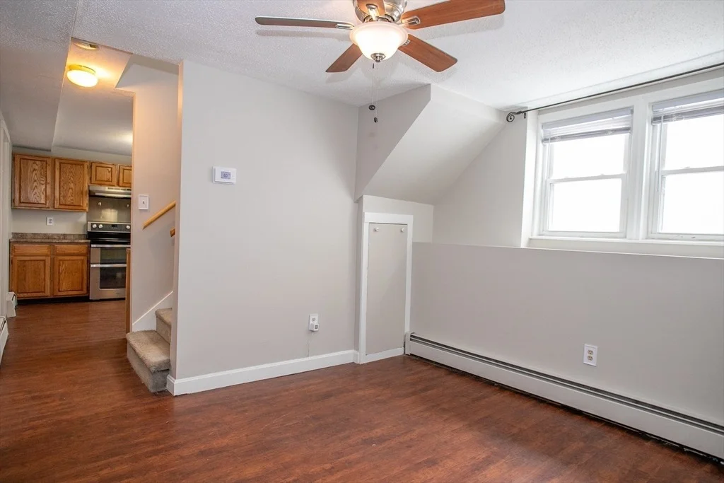Photo of Unit 2 at 35 Cedar St
