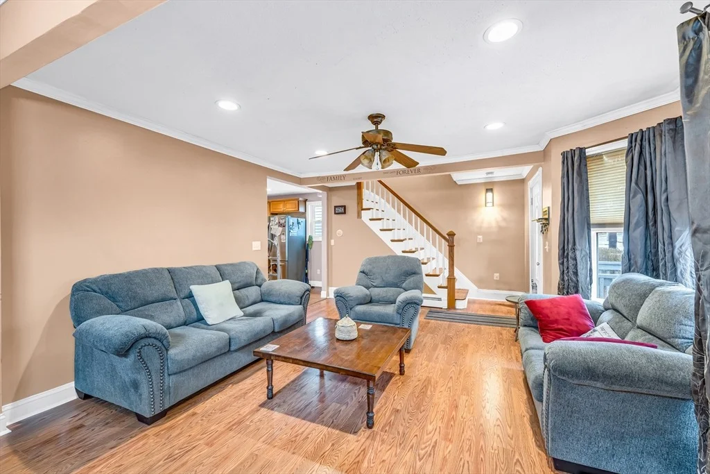 Photo of 50 Walnut St