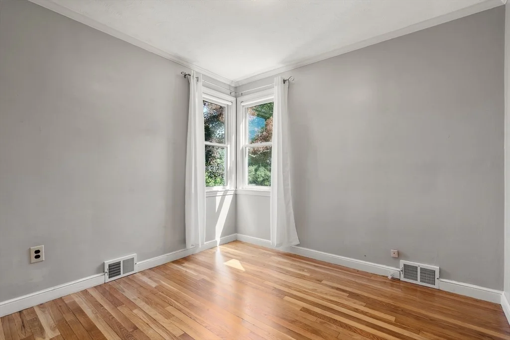 Photo of 19 Jefferson Road