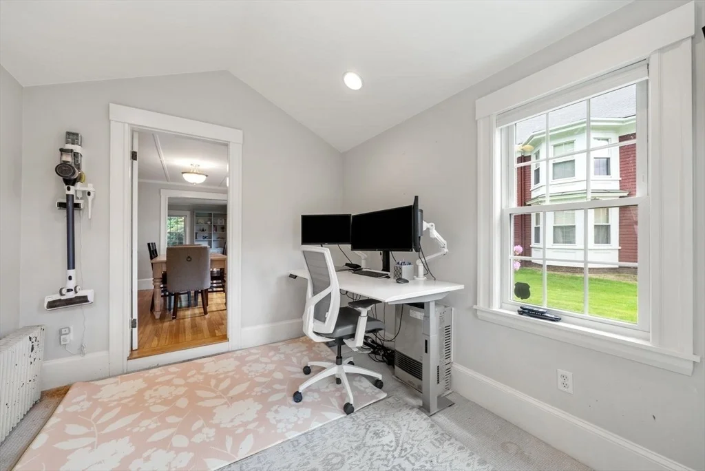 Photo of 678 Boston Post Road