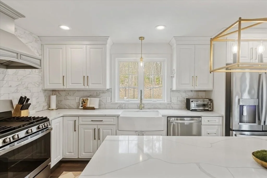 Photo of 4 Barrows Brook Cir