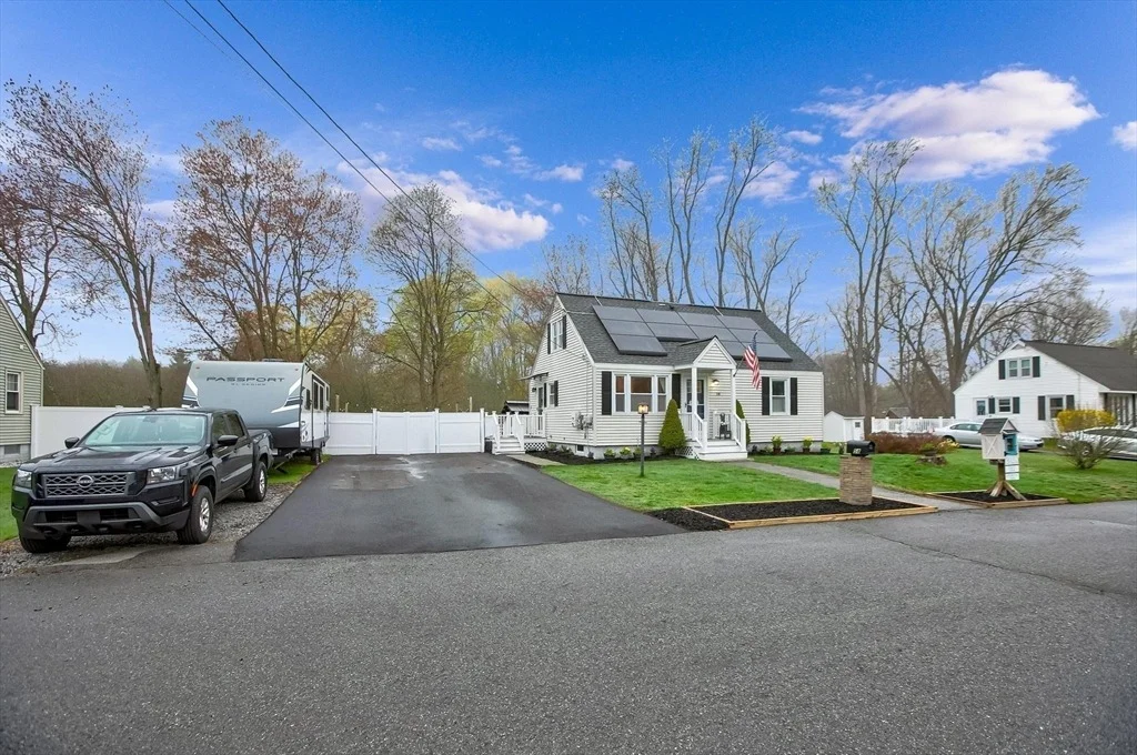 Photo of 58 Leo Ave