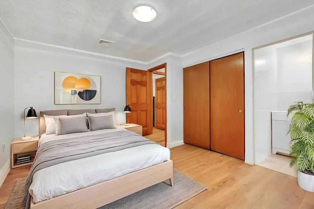 Photo of 20 Temi Rd