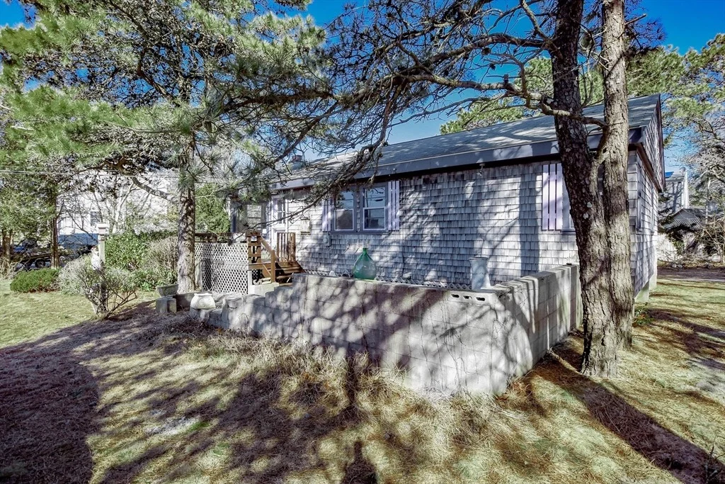 Photo of 18 Ormond Dr
