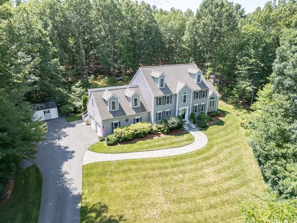 Photo of 15 Hillside Dr