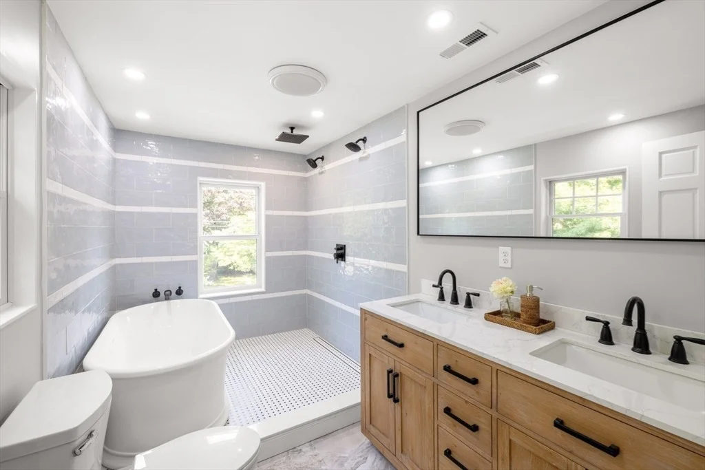 Photo of 5 Pinetree Lane