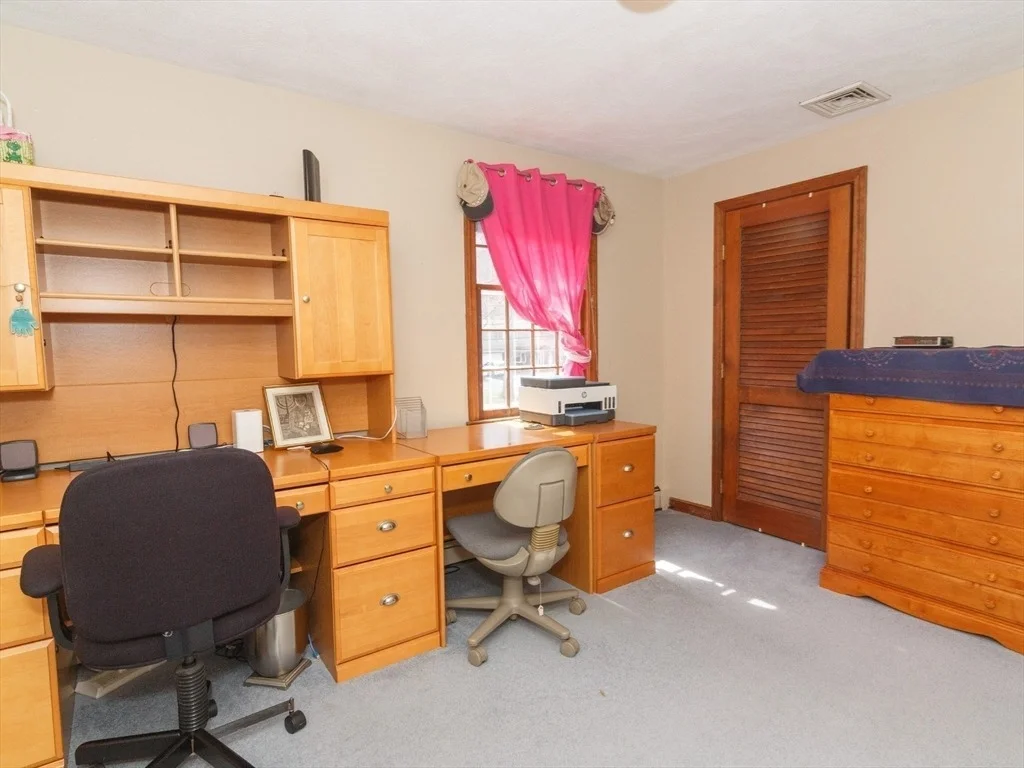 Photo of 6 Barry Drive