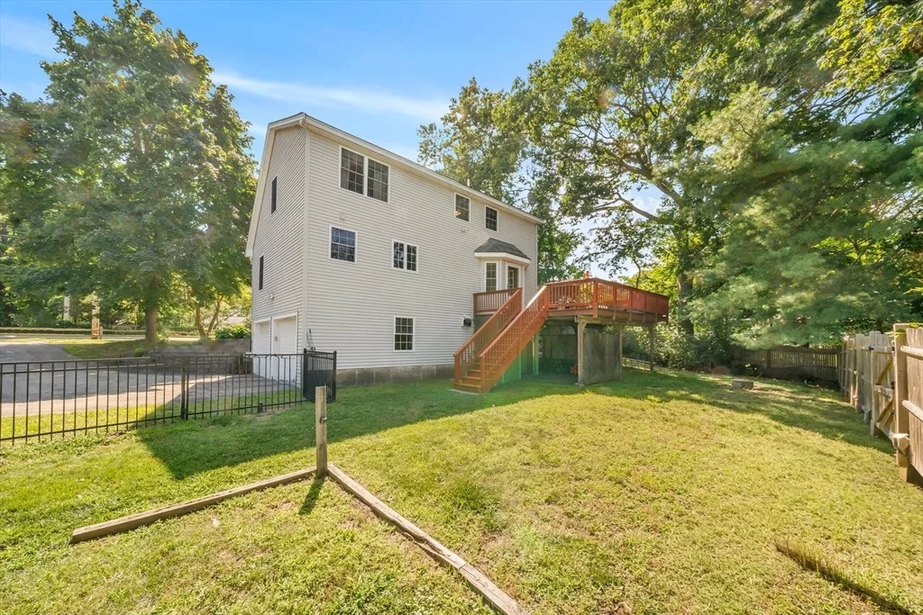 Photo of 104 Kimball Rd