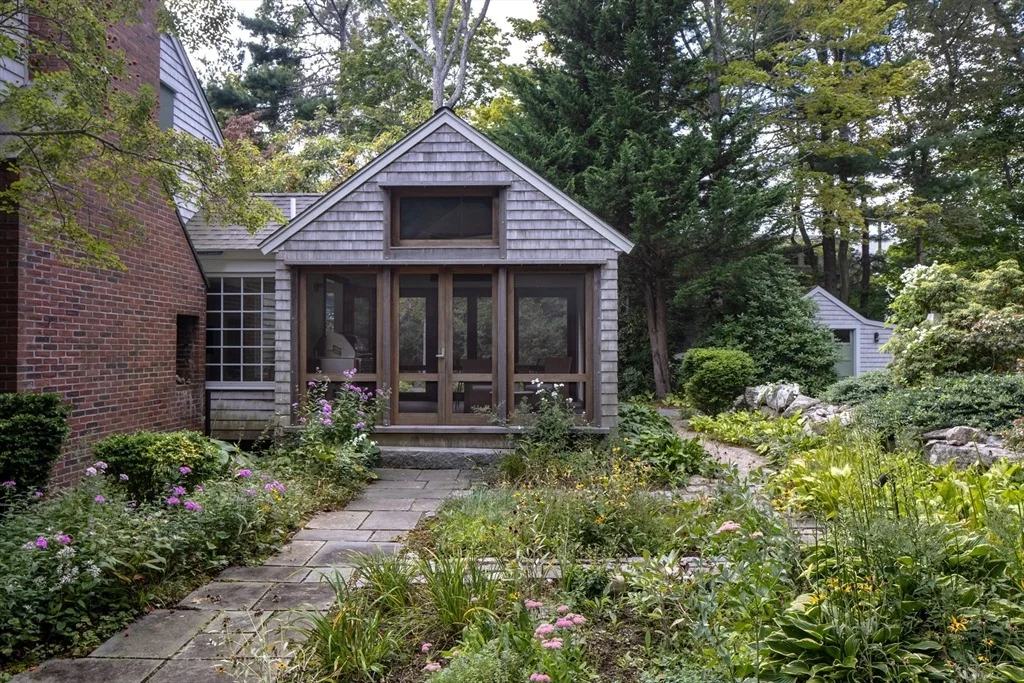 Photo of 16 Vine St
