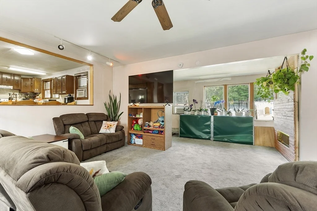 Photo of 708 Templeton Rd