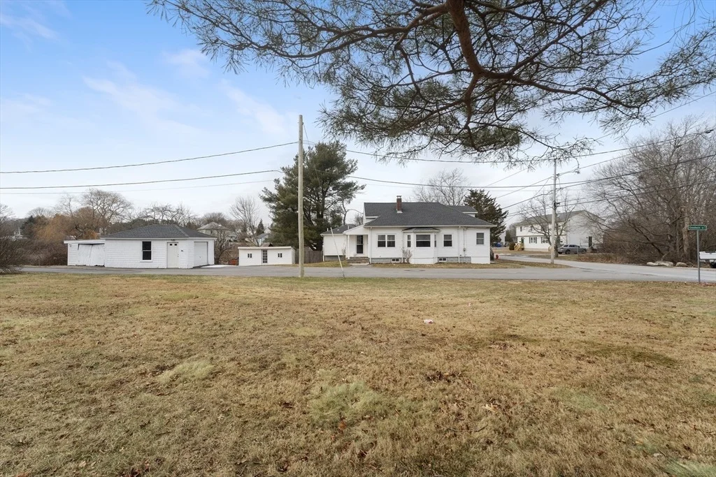 Photo of 111 Plain St