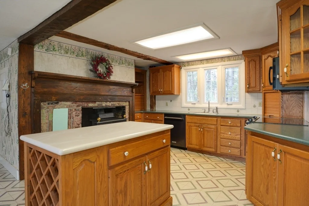 Photo of 144 Seven Bridge Rd