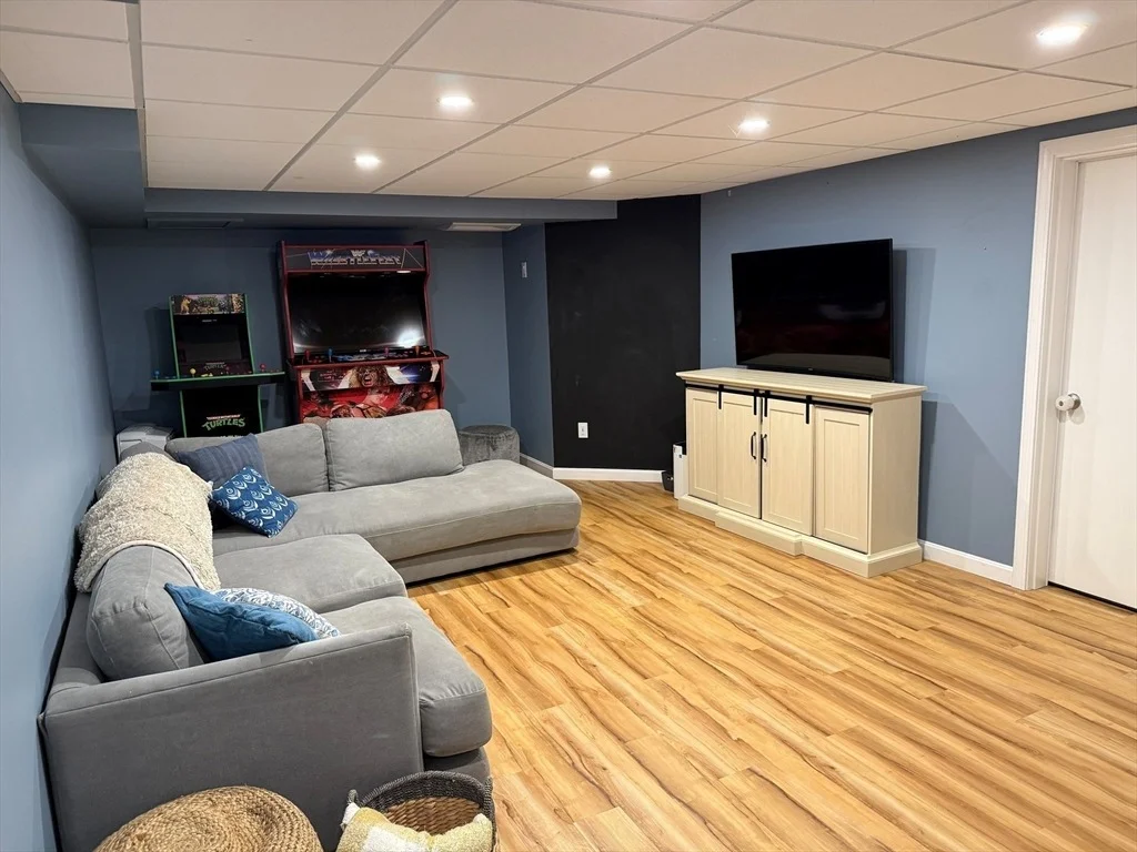 Photo of 25 Jacques Rd