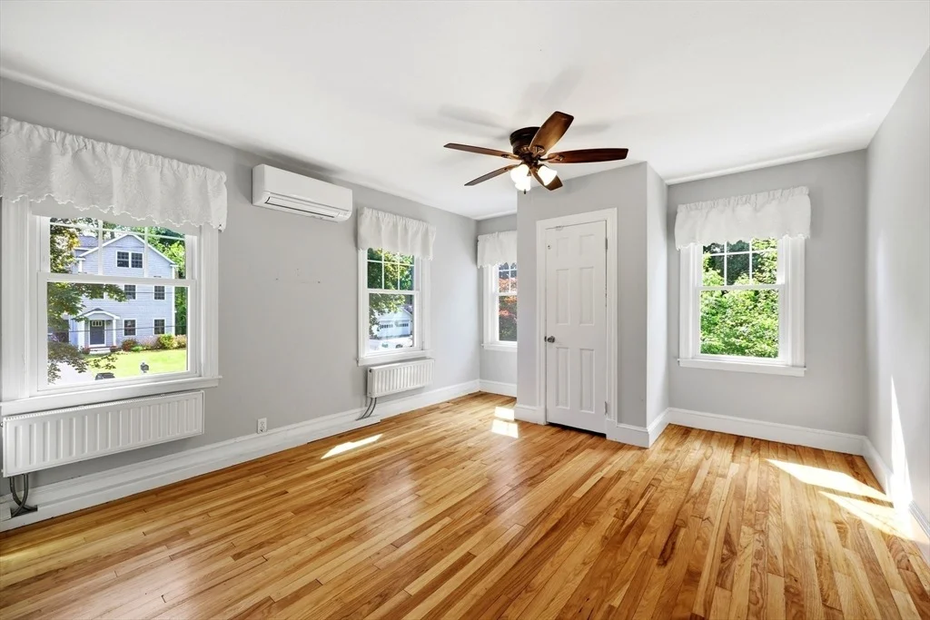Photo of 32 Lincoln Rd