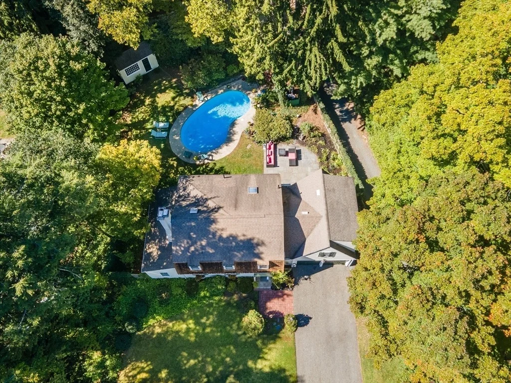 Photo of 54 Colburn Rd