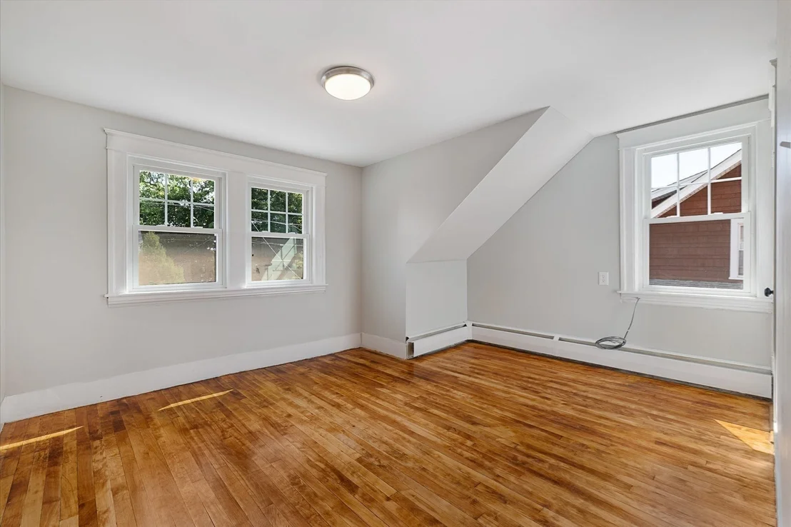Photo of 308 Bridle Path