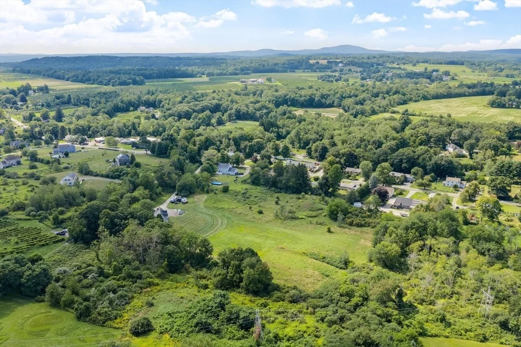 Photo of 140 Chace Hill Rd
