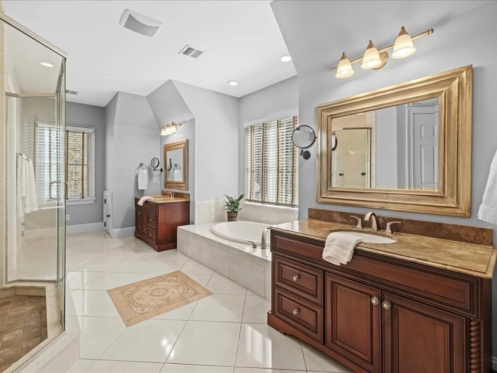 Photo of 2 Copperbeech Circle