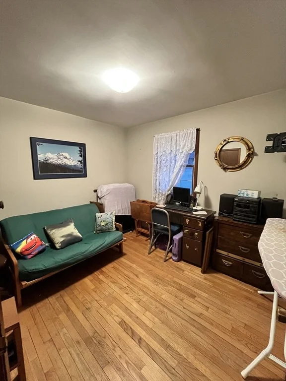 Photo of 13 Riverview Dr