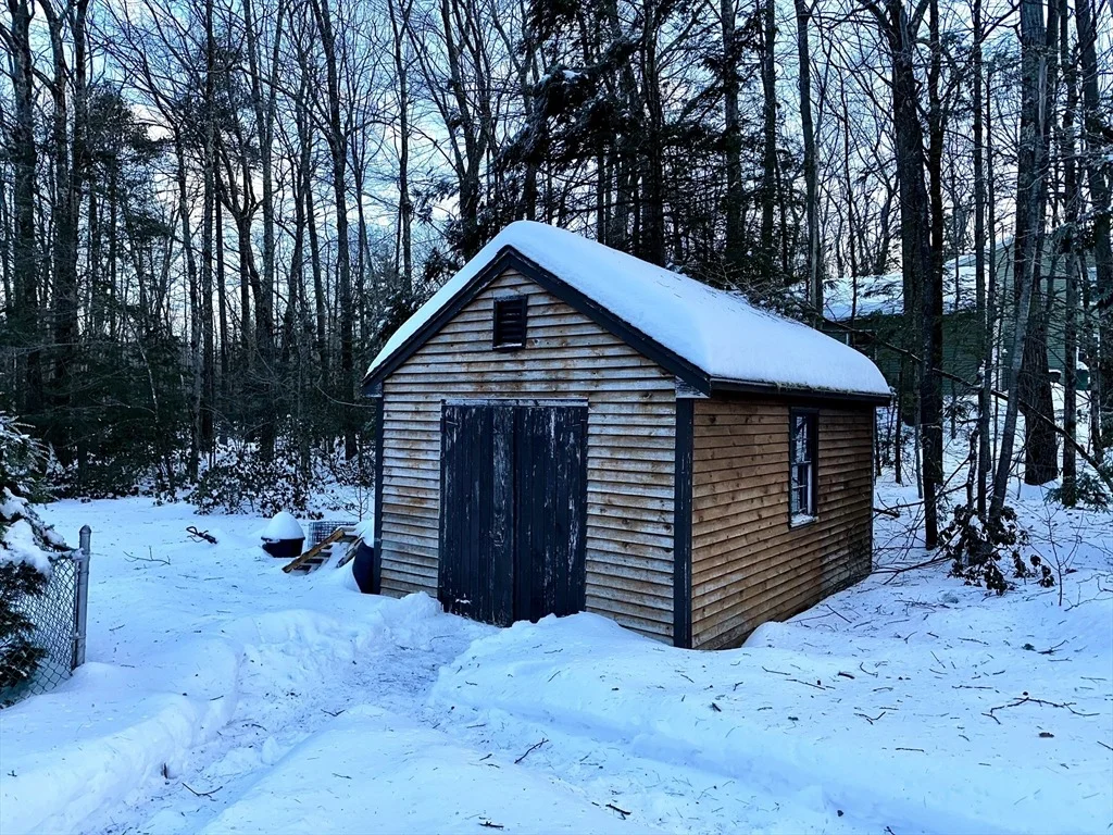 Photo of 47 Newcomb Rd