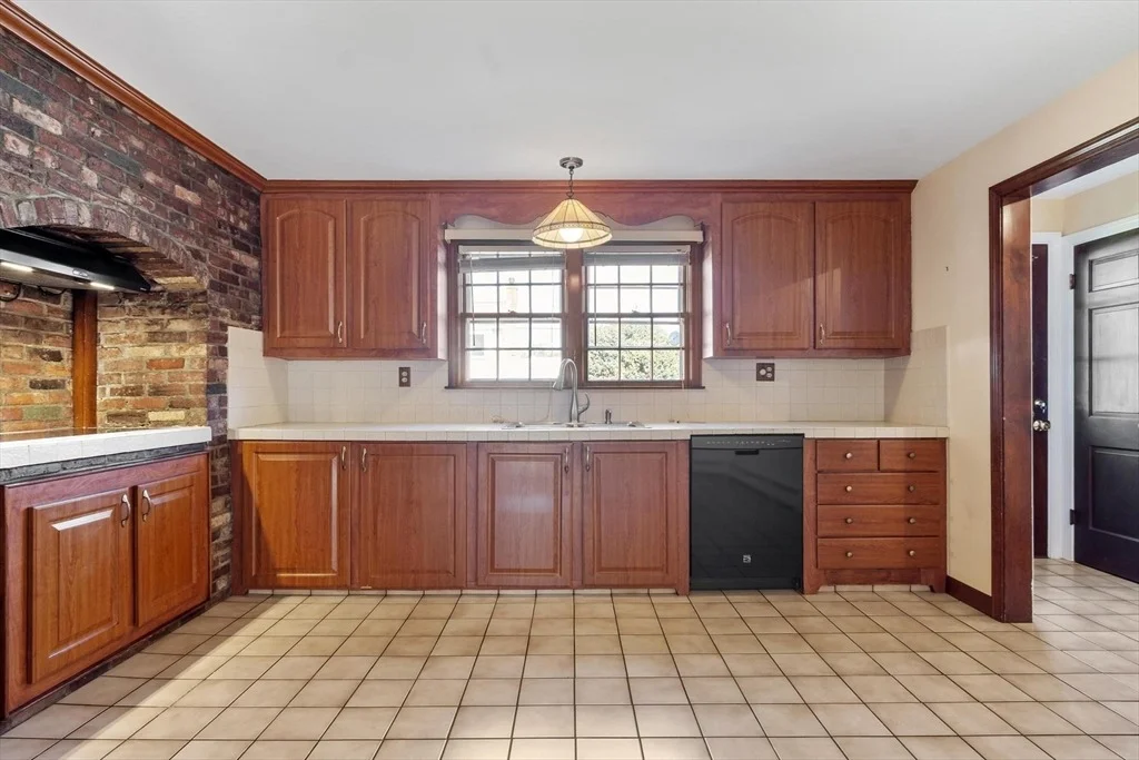 Photo of 33 Kane Dr