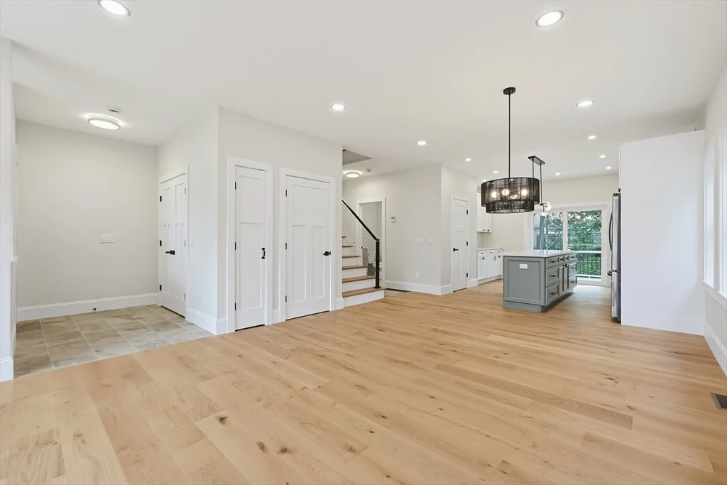 Photo of 19 Puritan Road