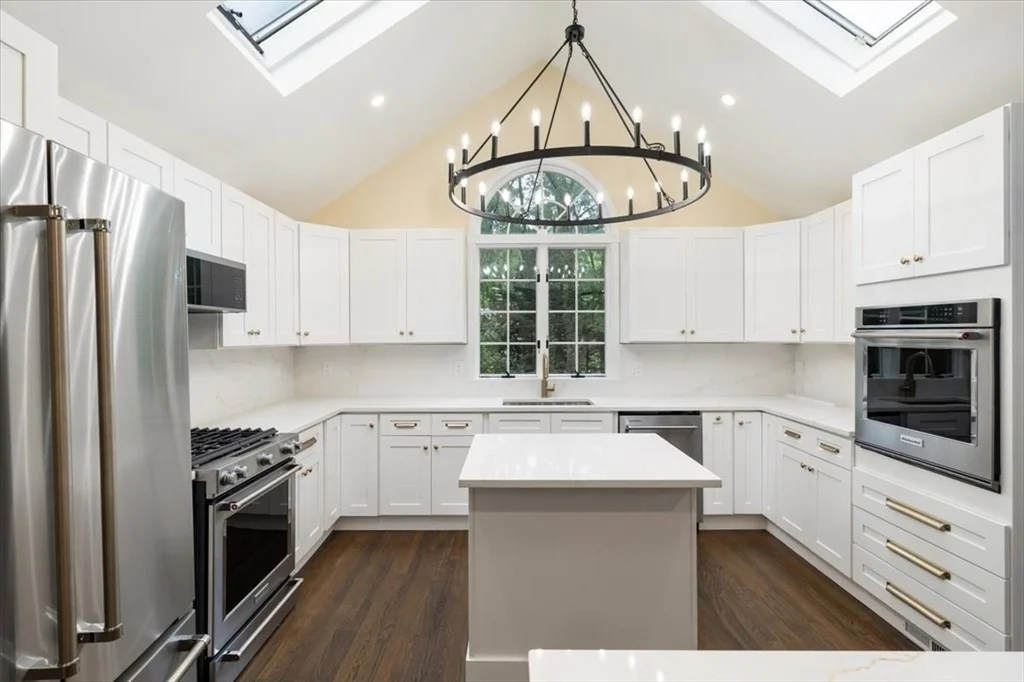 Photo of 42 Dakin Road
