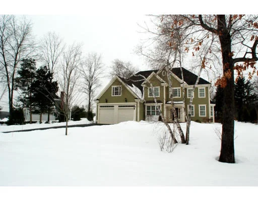 Photo of 6 Tralee Ln