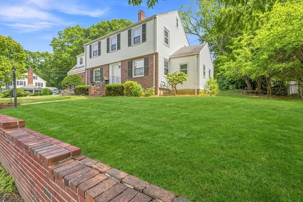 Photo of 49 Parkside Circle
