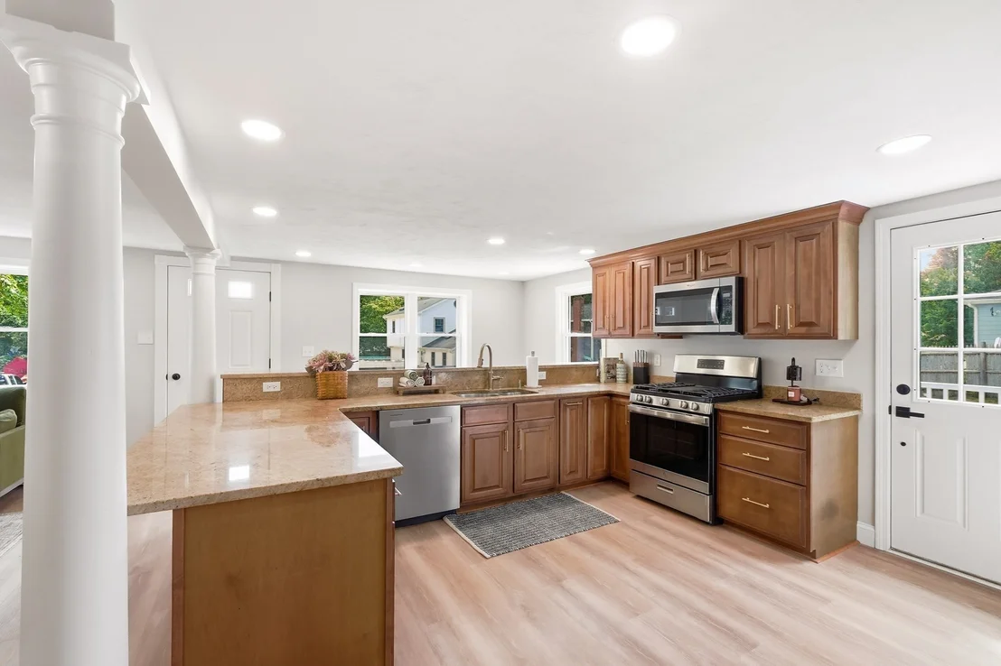 Photo of 98 Towne Way