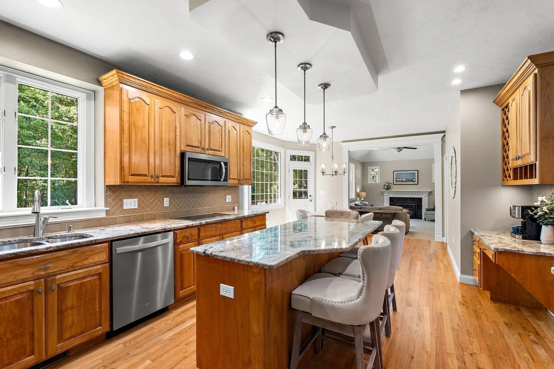 Photo of 68 Quaker Lane