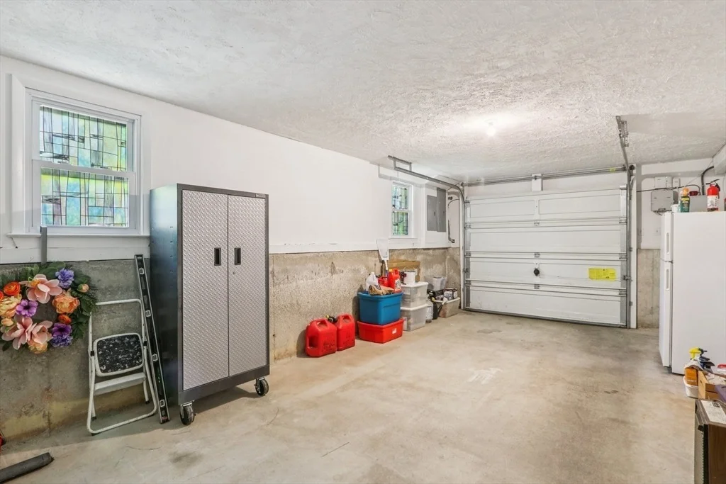 Photo of 196 Hudson Rd
