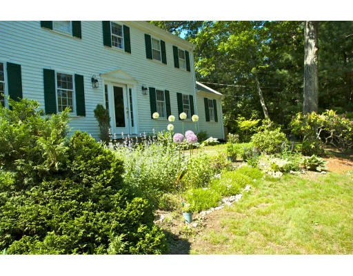 Photo of 17 Rocky Brook Rd