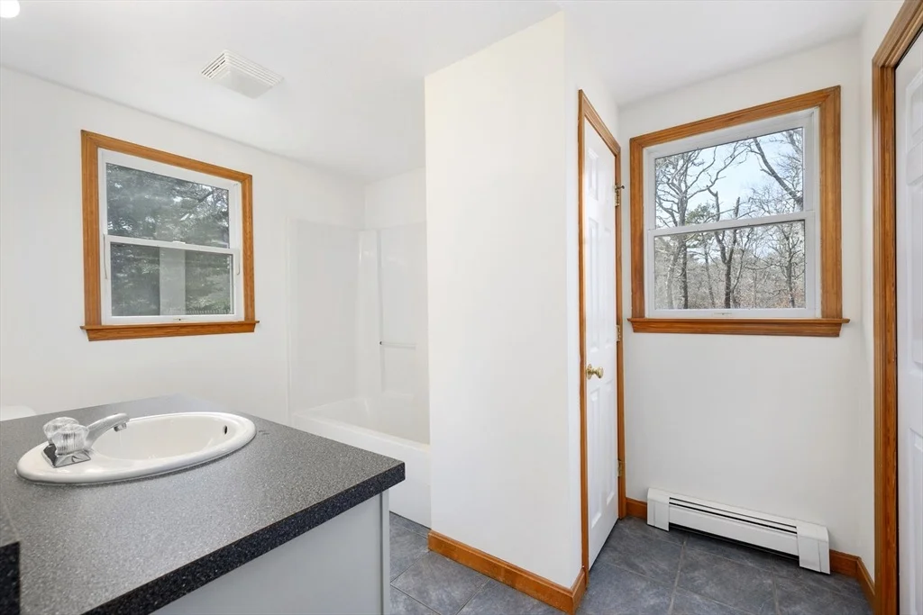 Photo of 296 Commons Way