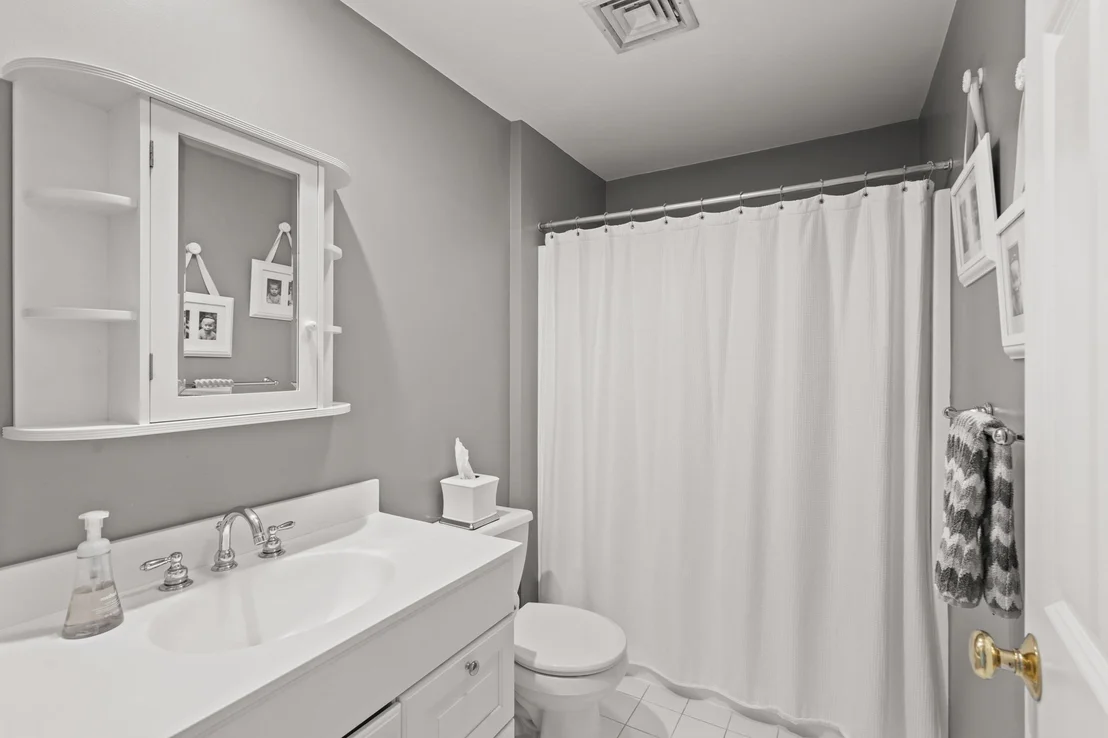 Photo of 65 Deerpath Road