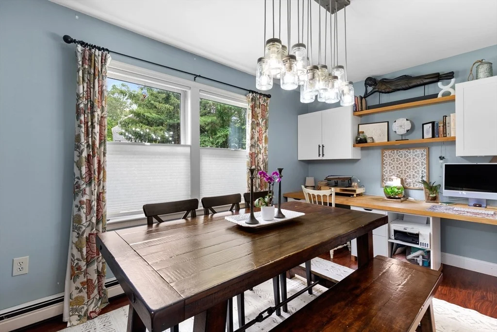 Photo of 24 Moon Compass Ln