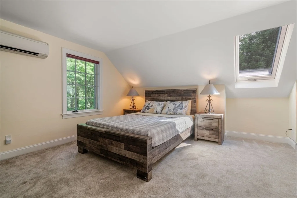 Photo of 156 Cherry Brook Rd