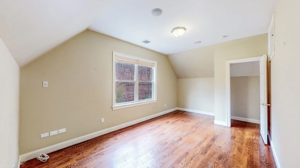Photo of 455 Waban Ave