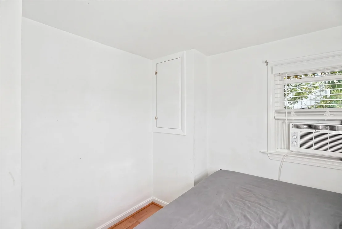 Photo of 166 Sandwich Rd