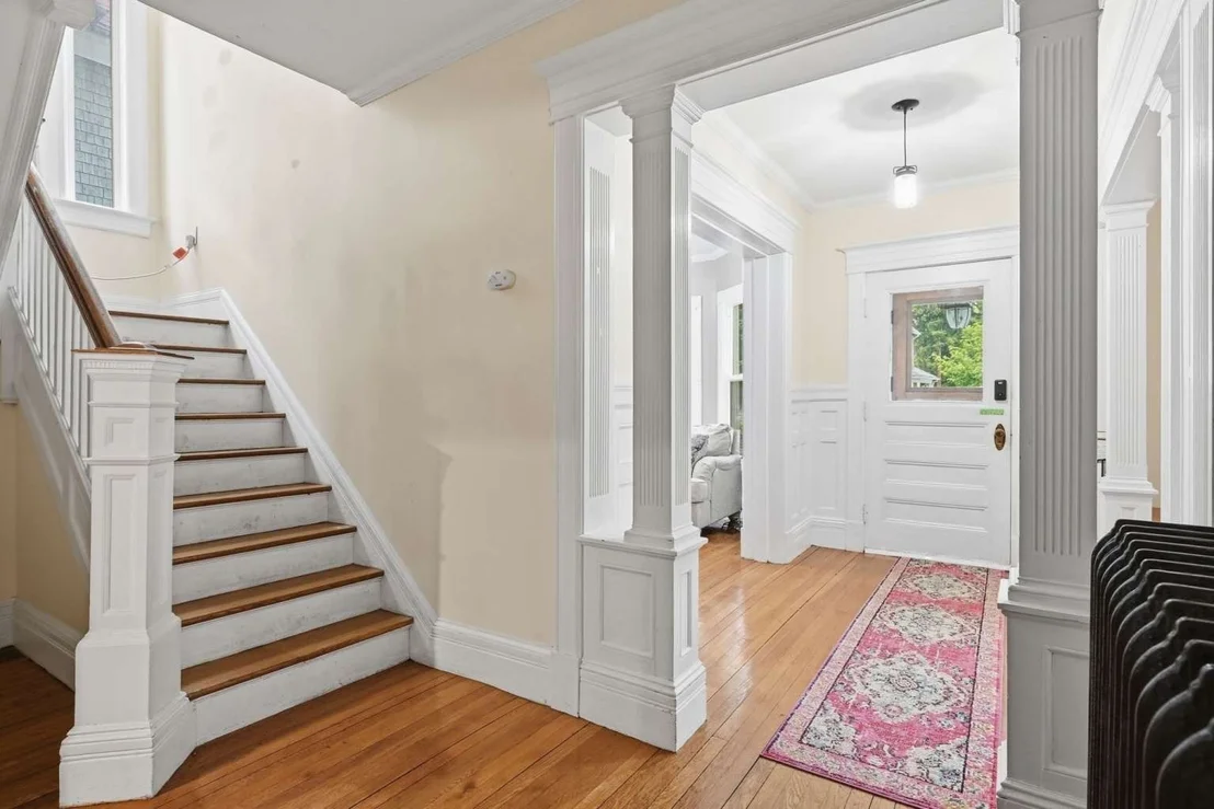 Photo of 30 Beechwood Ave