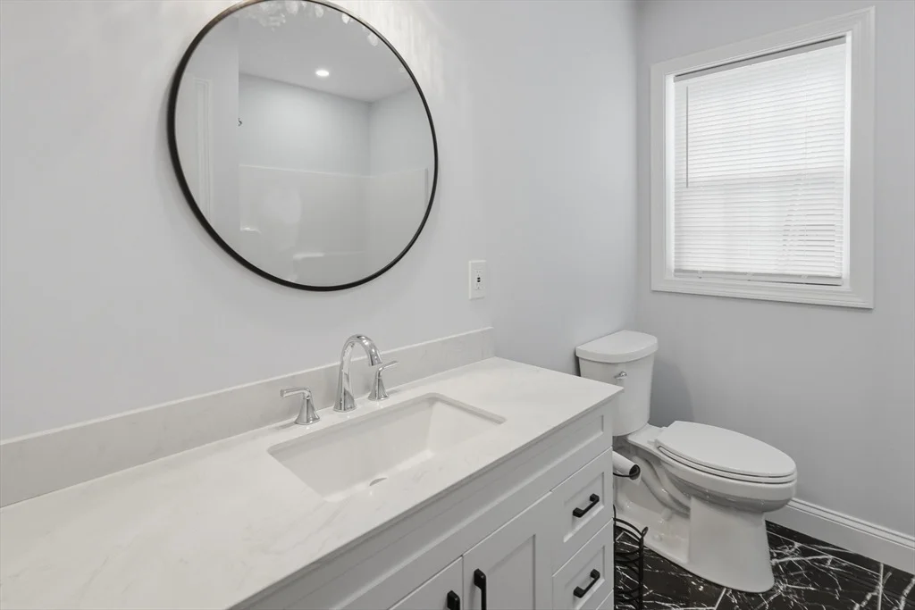 Photo of 489 Spring