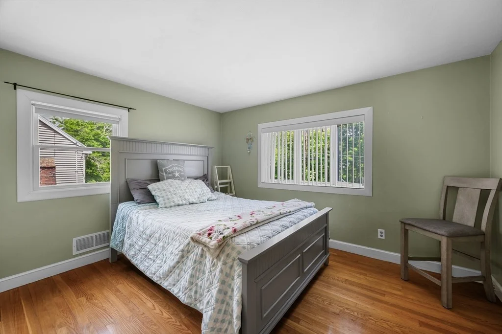 Photo of 74 Harris Rd