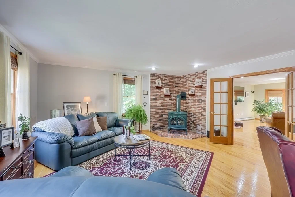 Photo of 4 Sheldon Lane