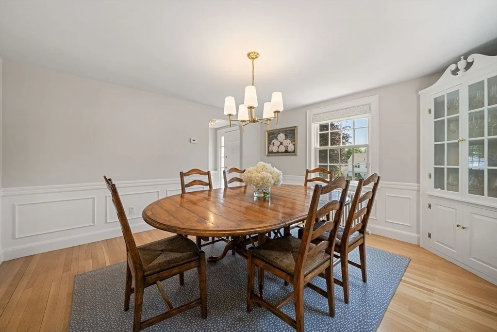 Photo of 37 Salisbury Dr